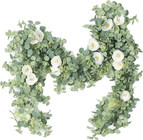 Guirnalda De Eucalipto Con 8 Flores Artificiales De Camelias 0