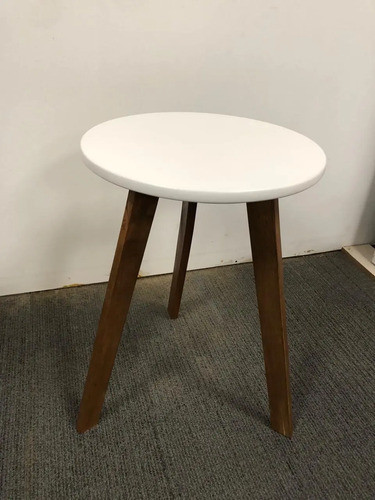 Mesa De Apoyo Redonda Ml2409 0