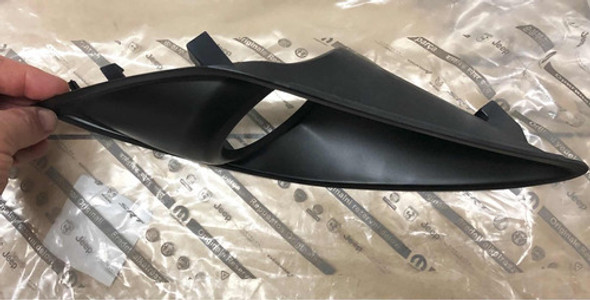 Moldura Faros Auxiliar Antiniebla Fiat Cronos Drive Precision Original® 1 Moldura Faros Auxiliar Antiniebla Fiat Cronos Drive Precision Original® 1