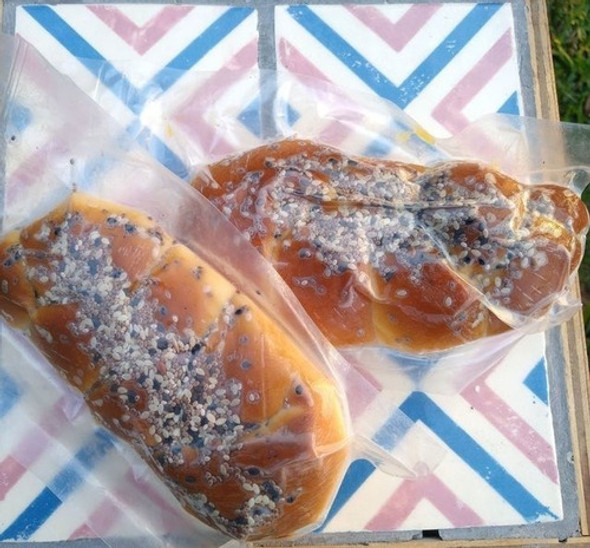 Queso Trenza Ahumado Semillado Santa Narcisa ( Env. ) 1