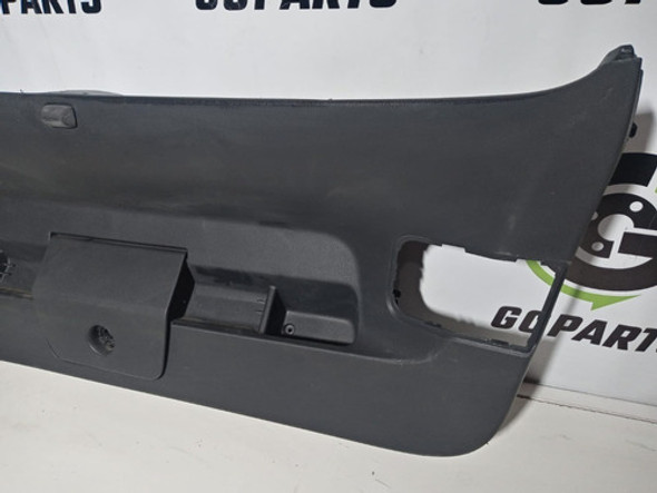 Tapizado Panel De Porton Trasero Volkswagen Golf Mk7 1