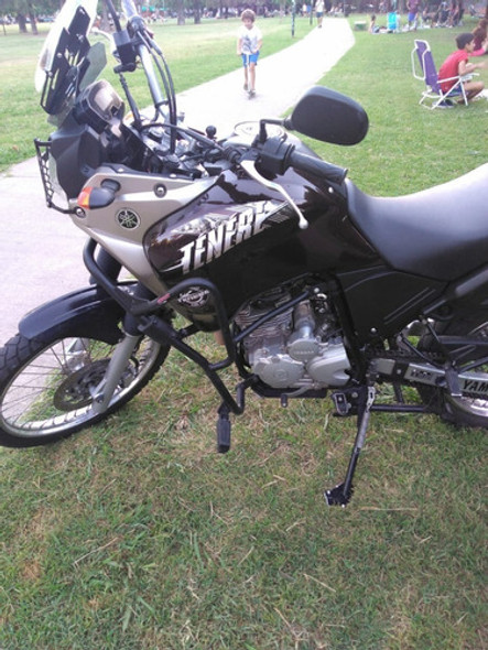 Yamaha Tenere 250 - Extensión De Base Pata Lateral Redtrail 1 Yamaha Tenere 250 - Extensión De Base Pata Lateral Redtrail 1