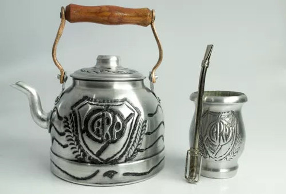 Handcrafted River Plate Labrado Combo: Pava, Mate, Bombilla - Artisanal