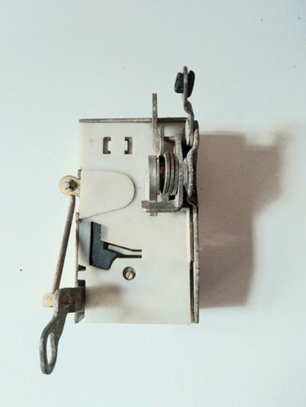 Cerradura De Puerta Ford Escort Gl Trasera Izquierda 1