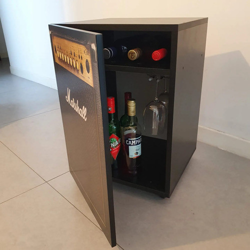 Bodega Vinoteca. Mueble Para Bebidas Varias Y Vinos. Única 0