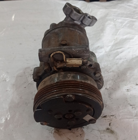 Compresor De Aire Acondicionado Renault Clio (leer Abajo) 1