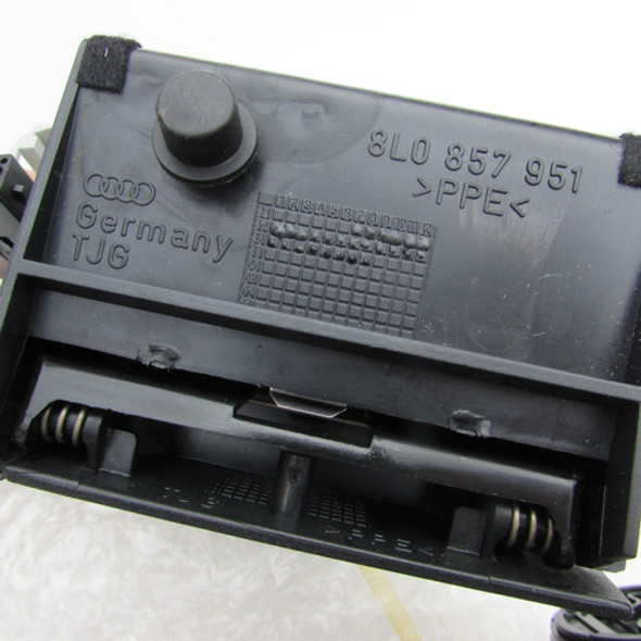 Cinzeiro Painel Acendedor Audi A3 Original 1