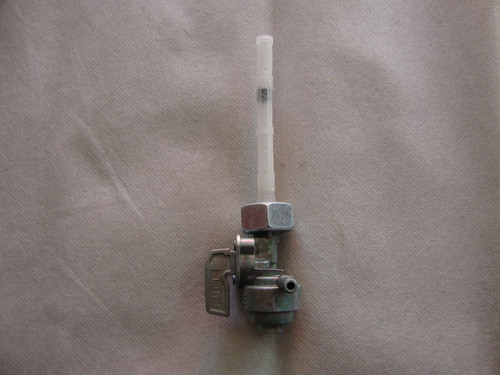 Llave De Nafta Appia Brezza 150 Rosca 15mm-2r 1