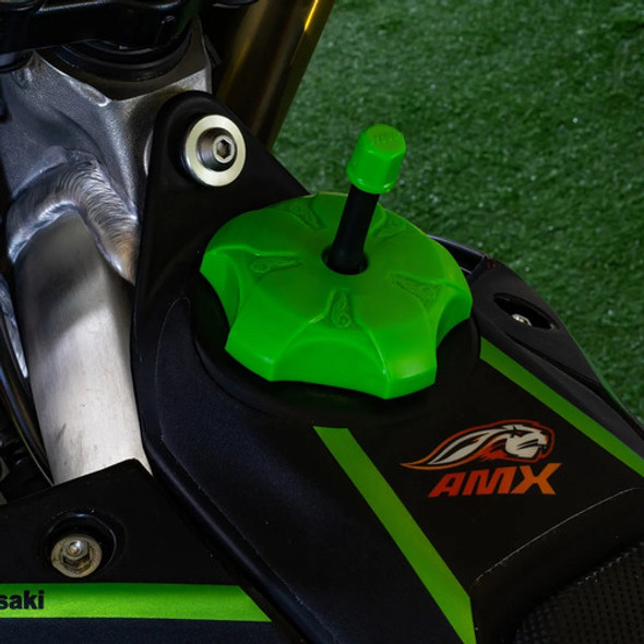 Tapon Tanque De Nafta Con Valvula Kawasaki Amx Verde 1