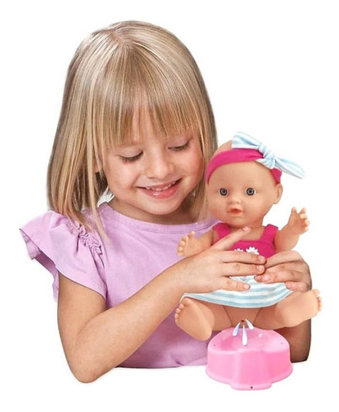 Muñeca Articulada Bebe Toma Biberon Y Hace Pis Original 0