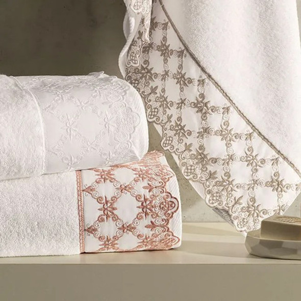 Toalla Karsten Broderie 100% Algodón 550 Grs 30x50 Importada 1