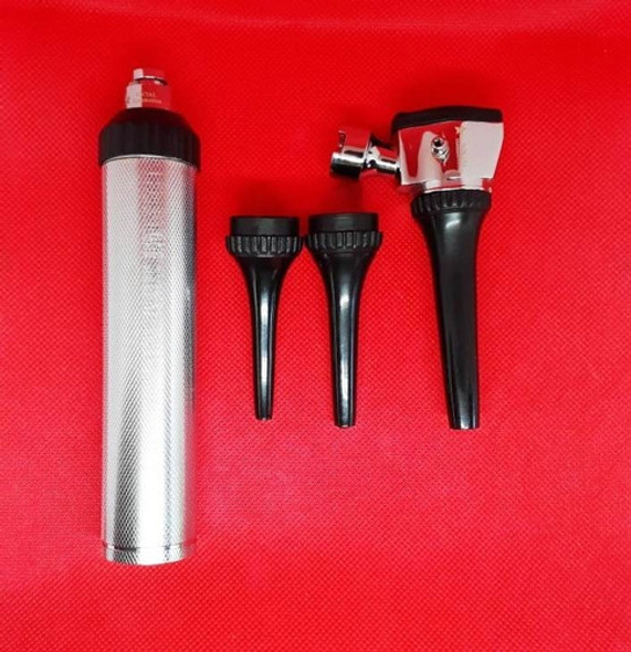 Otoscópio Veterinário Social 1 Otoscópio Veterinário Social 1