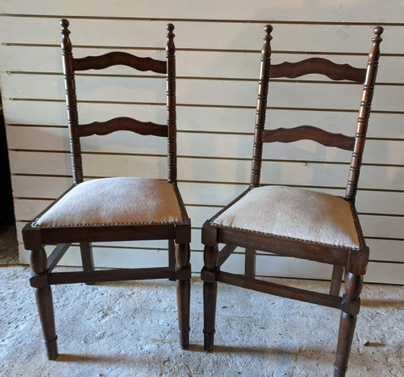 2 Sillas Antiguas De Estilo 0