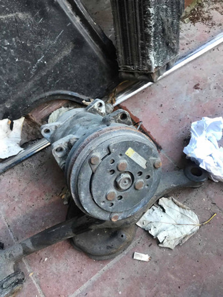 Compresor De Aire Acondicionado Mercedes Benz Carrocería 123 1