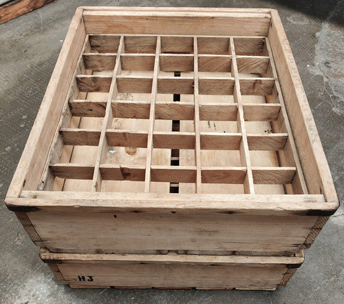 Cajon De Madera Con Divisiones Para 30 Copas O Vasos Hj 0