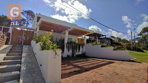 Casa En Piriápolis (punta Colorada) Ref. 5267 0