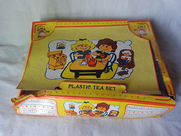 Antiguo Juego De Té De Plastico Riverplast Ind. Argentina 1