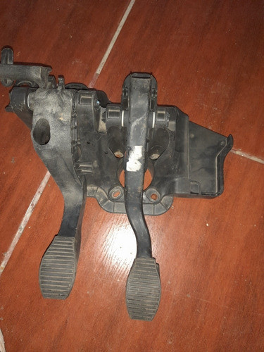 Pedalera De Fiat Mobi Original, Modelo Con Sensores 0