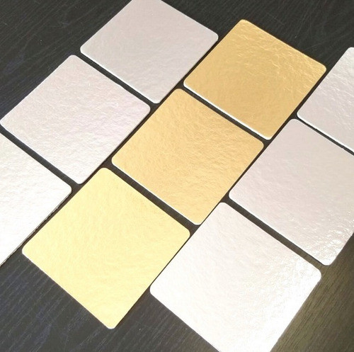 5 Bases Cuadradas Tortas Postres 11 X 11 Cm Plateadas 0