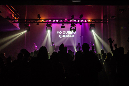 Cabezas Móviles Spot 575 1