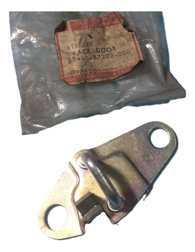 Tranca Parante 5ta Puerta - Daihatsu Cuore 92 0