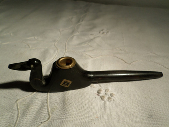 Antigua Pequeña Pipa Madera De Origen Hindú Talla Animalito 1