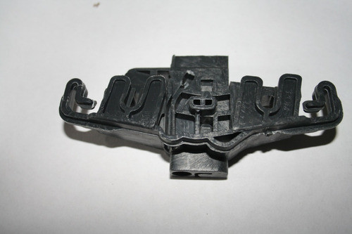 Soporte De Vidrio Peugeot 207 Trasero (leer Descripcion) 1