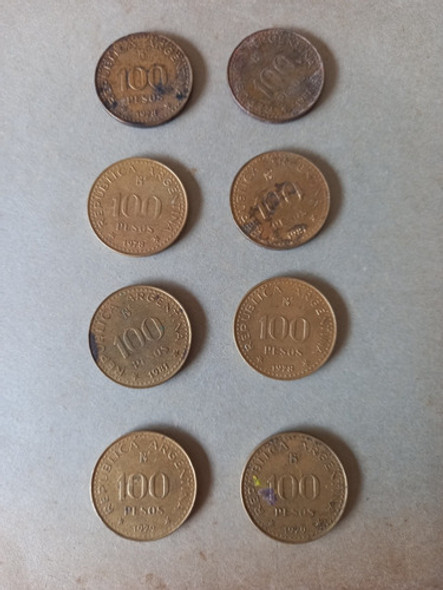 Lote 8 Monedas De 100 Pesos 1