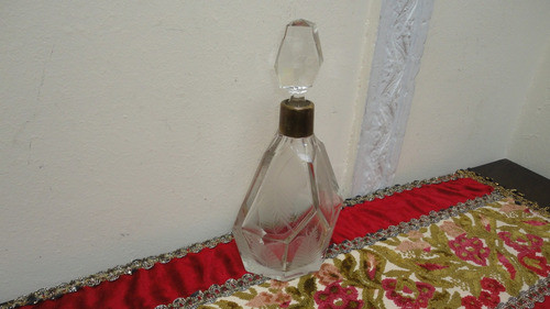 Botellon Art Deco De Cristal Antiguo Tallado Impecable Vealo 1
