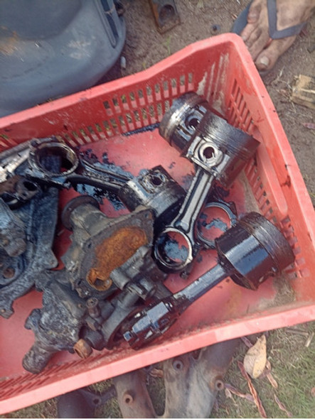 Pistón Con Biela Hyundai H1 Motor 2.5  Diesel Liso 0