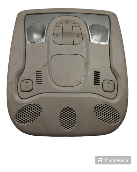 Luz Cortesia Renegade 2020 1