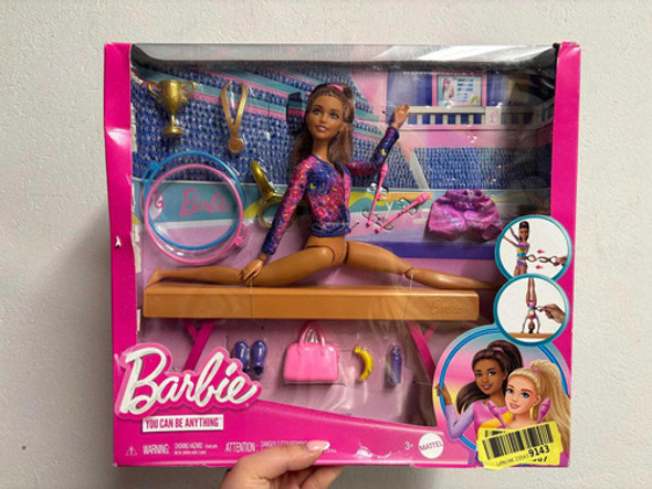 Barbie Muñeca Gimnasta Morocha Hrg53 1