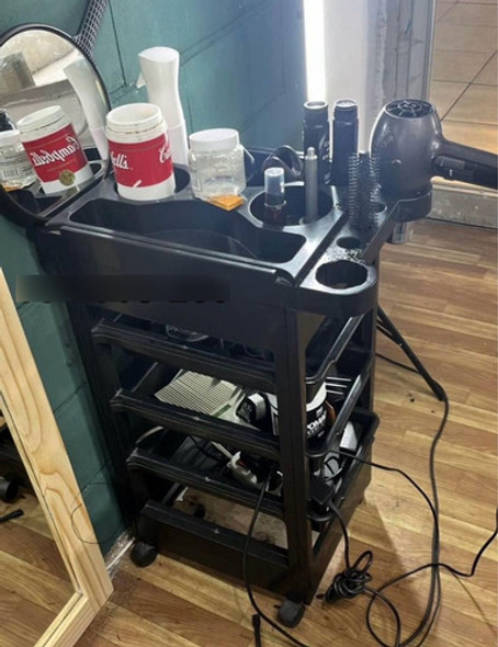Auxiliar De Peluquero Barbería Tengo 2 Por $3400 1