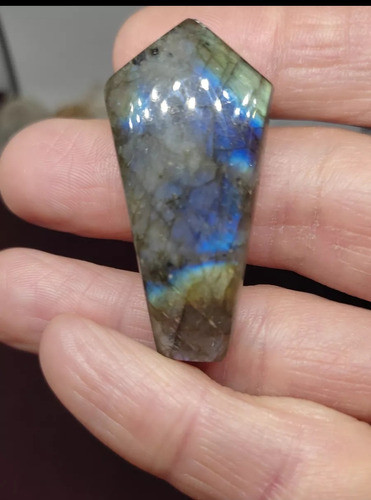 Labradorita De  5 Lados 4.5cms 1