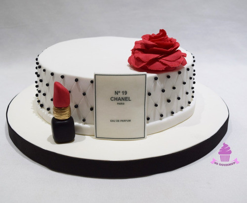 Torta Chanel N Rosa Roja - Labial Rojo Capitone - Tematica 0