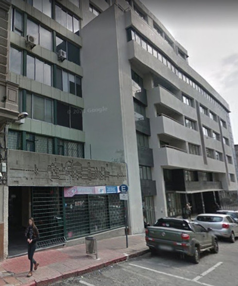 Alquiler Oficina Amplia, Juncal A Pasitos De Plaza Independencia 0