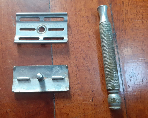 Afeitadora Gillette Made In England 8 Cm + Otra De Regalo 1 Afeitadora Gillette Made In England 8 Cm + Otra De Regalo 1