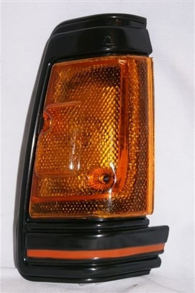 Farol Del Der Nissan 720 86-90 Diesel Sd23 0 Farol Del Der Nissan 720 86-90 Diesel Sd23 0