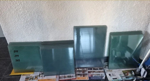 Exhibidor Cubos Vidrio Templado 1