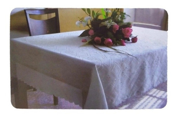 Mantel Antimanchas Rectangular Labrado 1,40 M X 2,50 M 1