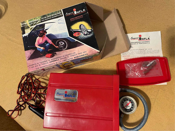 Inflador Auto Y Bicicleta Con Medidor De Presion. Funciona 0