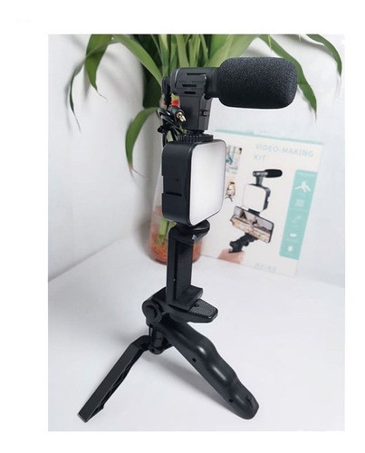 Kit De Microfono+ Luz Led + Tripode Ay-49 Circuit 1