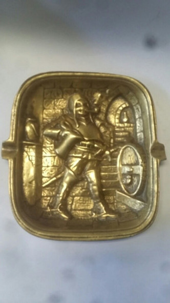 Adorno Con Bodeguero En Bronce 0
