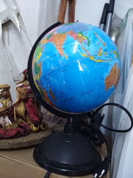 Globo Terráqueo Con Luz 20 Cm Diámetro  Sirve Como Veladora 1