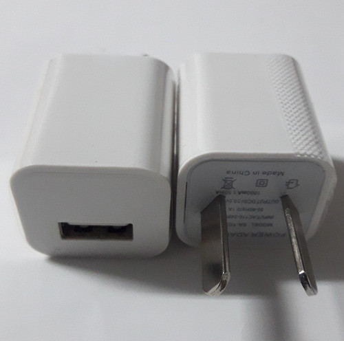 Cargador Celular Cubo 220v A Usb 5v 1000ma Patas Inclinada$ 0