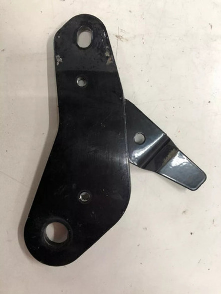 Suporte Acabamento Balança Esquerdo Yamaha Fazer 150 1 Suporte Acabamento Balança Esquerdo Yamaha Fazer 150 1