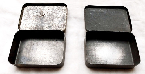 2 Antiguas Latas Pastillas Evans Diferente Modelo 8x5.5x2cm 1