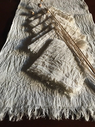 Camino De Mesa 1,8 Con 6 Servilletas  En Gasa Color Crudo 0