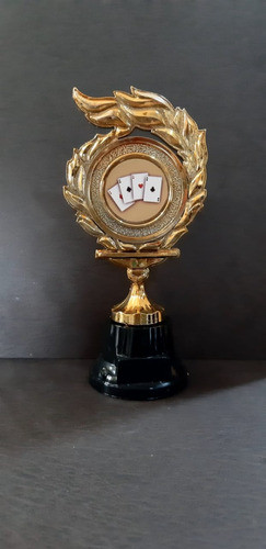Trofeos Plástico Poker Naipes 18cm Souvenir 1