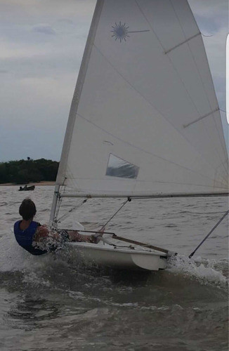 Velero Láser No Homologado 0